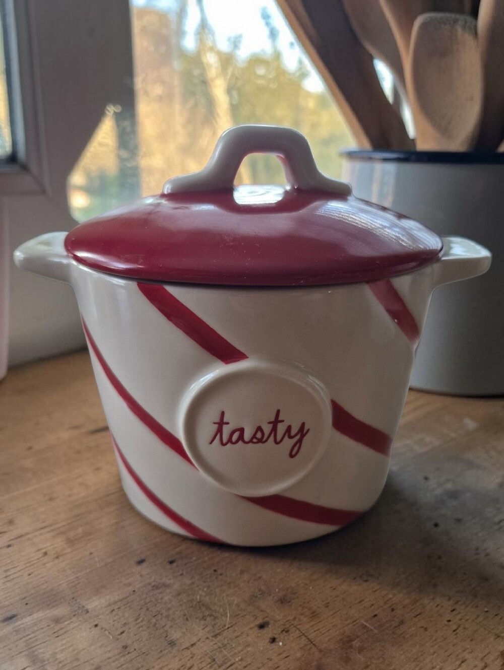 Rae Dunn Ceramic 'Tasty' Small Dutch Oven Casserole Dish